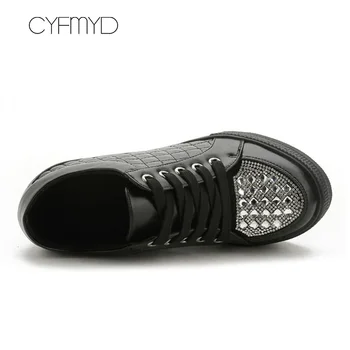 Platforma tenisice žene gorski kristal cipele veličine 35-40 čvrste crno - bijele tenisice za šivanje visoke cipele žena