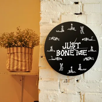 Just Bone Me Romantic Skeletons Karma Sutra Wall Clock Udavača Adult Sex Positions Kvarc Akril Sat Vremena Reloj De Pared