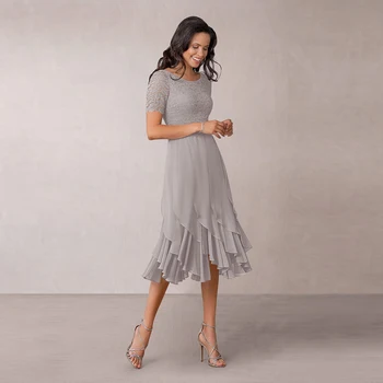 Moderne srebrne kratki držači čaj majke nevjesta haljine sa kratkim rukavima Neck Jewel Ruffle suknja vjenčanica 2021