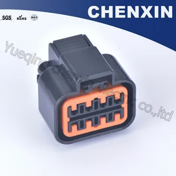 Crna 8-pinski ženski automatski električni priključak kućište priključak adaptera za utičnicu PB625-08027 automatski priključak priključak za automobil