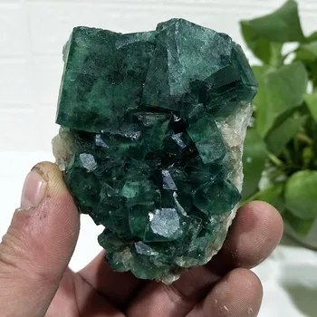Prirodni zeleni kristal, fluorit je mineral uzorci snažan dragulja home dekorativni zdrav Crystal