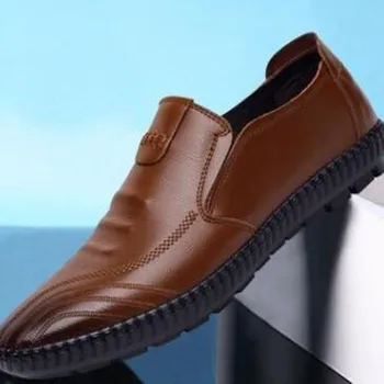 Gospodo natikače soft ravno dno umjetna koža muške Casual cipele muški slip na jednobojnu poslovne cipele jesen vanjski natikače Zapatos