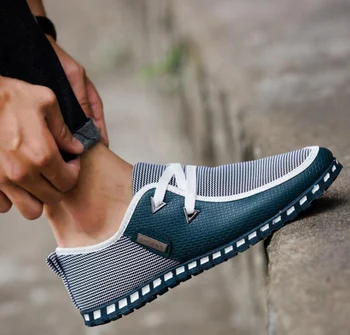 Сращивание čipke muška lijeni cipele za vožnju casual muške cipele grašak lako moda prozračna otporna na habanje potplat Muška obuća