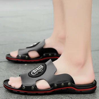 ALCUBIEREE ljetne sandale za muškarce kvalitetne muške slajdova prozračni skliznuti na plaži muške papuče vanjski lagane papuče