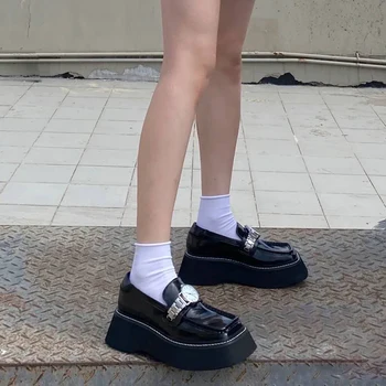 2021 Novi Britanski Stil Retro Kožne Cipele Za Žene Japanski Mokasinke Na Platformi Proljeće Cipele Dizajner Satova I Nakita Nabijen Cipele