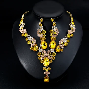 Moda Crystal Indijski ogrlica i naušnica i narukvica prsten nakit setovi za žene mladenka vjenčanje stranke nakit
