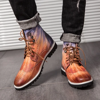 Muške cipele, kožne čizme Muška obuća za odrasle motocikl zakovice čizme Oštar čarapa moda stranka Jesen Zima cipele velike veličine 48