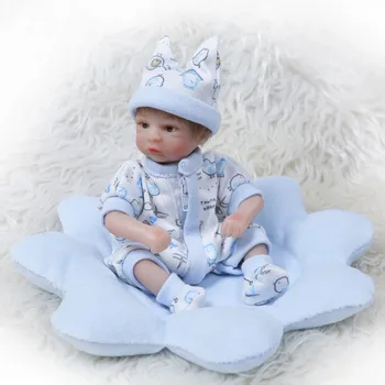 Nicery 8inch 20cm Bebe Reborn Mini Doll mekana silikonska realno igračka dar za dijete Božić slatki dječak Plavi jastuk