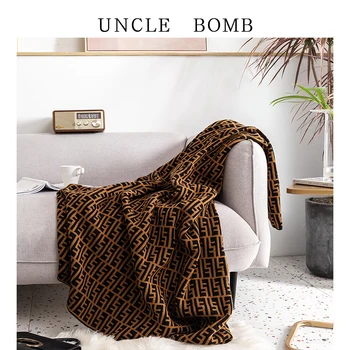 Dvostrani pletene klima-uređaj deka i kauč model sobe dekorativna deka oblozi za žene Lounge Nositi dizajnersku luksuz