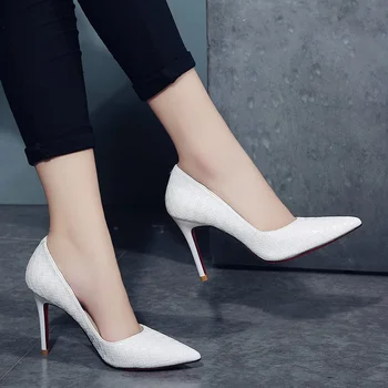 Europa seksi ženske cipele Crveno dno visoke štikle pumpe za proljeće/jesen 2019 novi oštar tanka peta slip obuća Ženska obuća za stranke