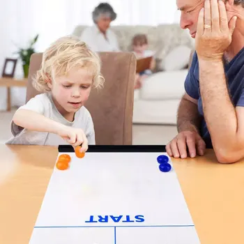 Dječje tablice Curling skup dječje obitelj društvene igre igračke multi igrač igre simulacija natječaj za odmor scena