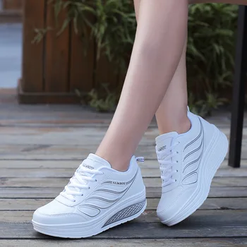 Sportska obuća za žene obuća za tenis 2021 čipka-up trendy prozračna mrežaste stan tenisica, Casual cipele Calzado Deportivo Mujer
